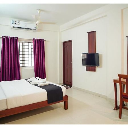 Kochi Hotel Hilite Inn المظهر الخارجي الصورة